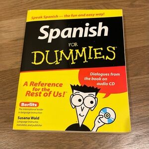 Spanish for Dummies Book - Yellow Cover